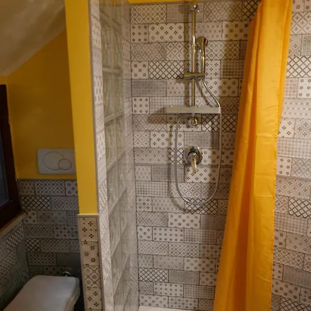 La Casetta Citta Giardino Apartman *